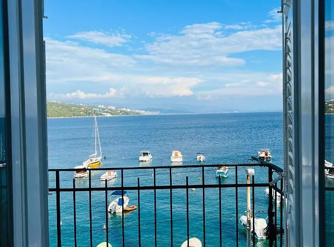 Mila Volosko Διαμέρισμα *